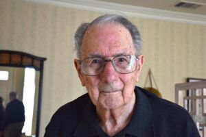 Online-Zeitzeugengespräch mit dem 102-jährigen Holocaust-Überlebenden Ernest Glaser 