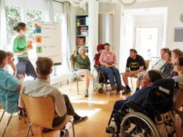 Mit Jugendlichen über Sexualität reden! Aber wie?