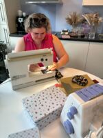 Nähzeit – Kreativer Nähtreff für Jung & Alt startet im Vintage-Stübchen des MGH