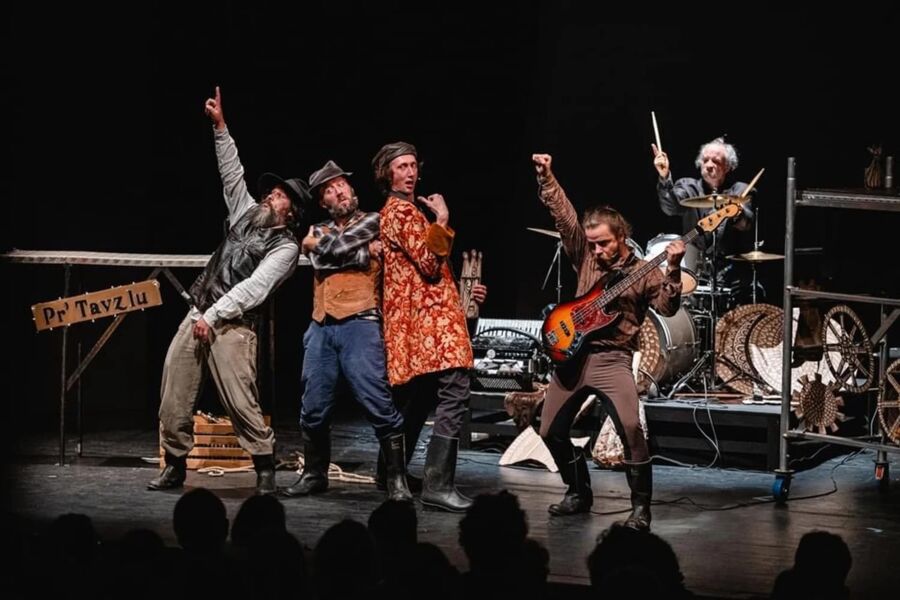 teatro-matita-youwhowho