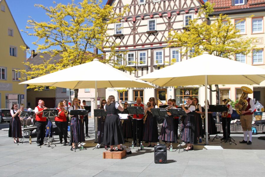 standkonzert-mit-der-stadtkapelle-mellrichstadt