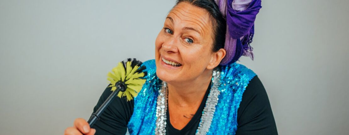 ines-procter-i-dont-kehr-ausverkauft