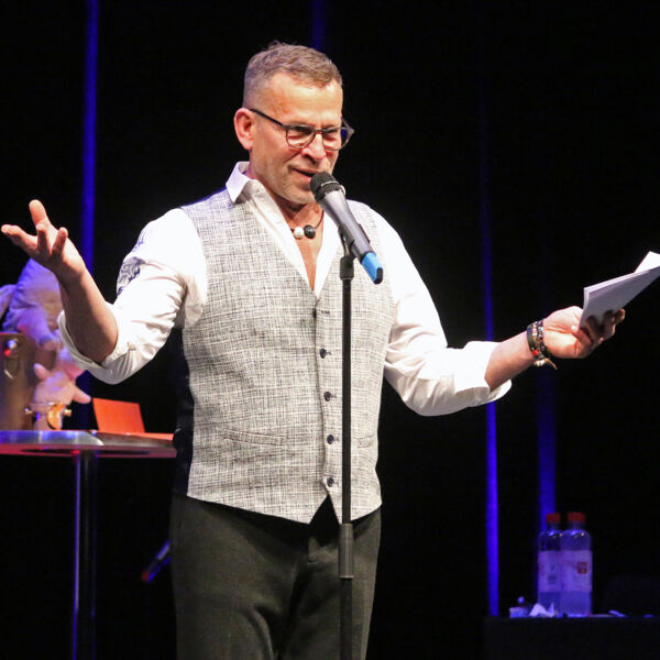 noch-ein-regularer-poetry-slam-vor-dem-zwanzigjahrigen-jubilaum-trier-erstmals-gastszene-in-schweinfurt-beim-slam-87-in-der-disharmonie