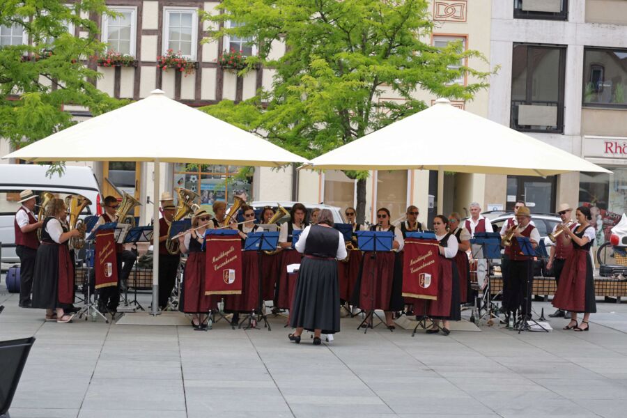 standkonzert-mit-der-musikkapelle-eussenhausen