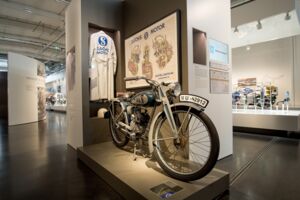 Führung durch die SACHS-Ausstellung