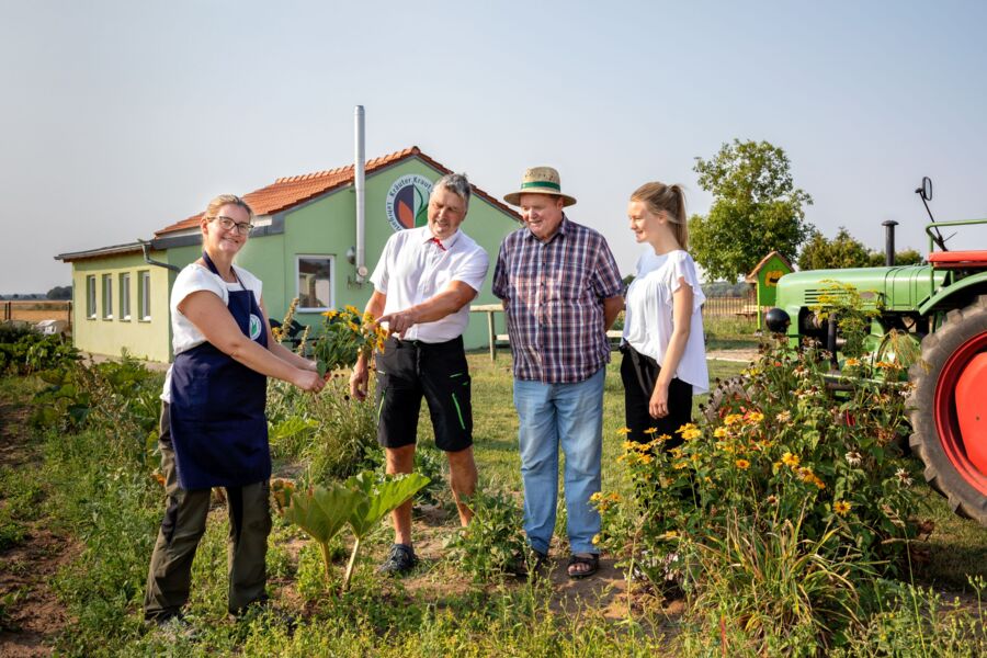 unsere-kulturlandschaft-blick-auf-den-gemusebau-in-gochsheim-fruher-und-heute