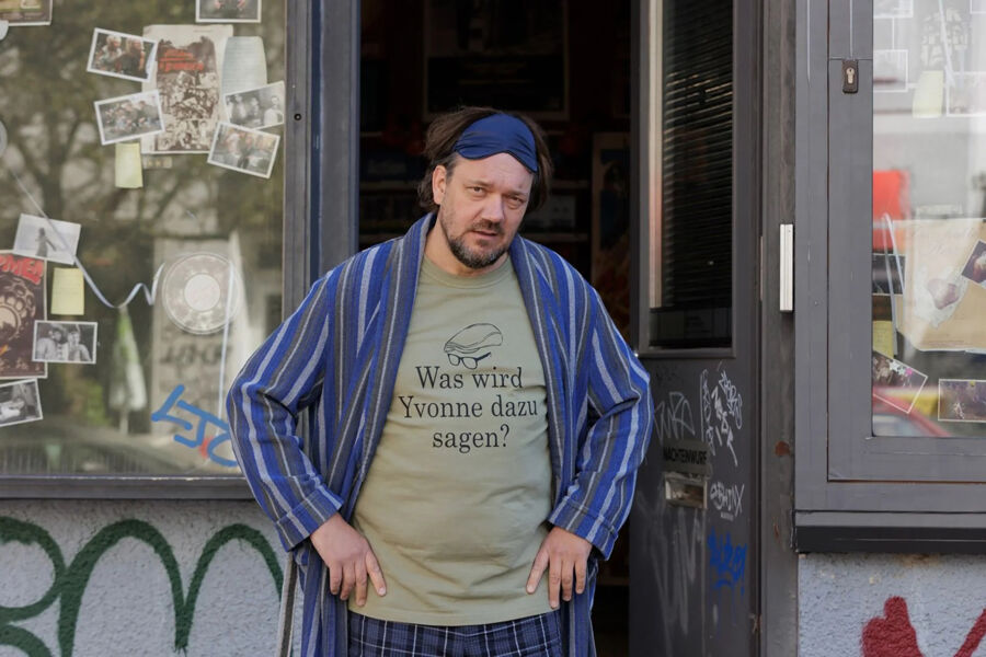 film-cafe-der-held-vom-bahnhof-friedrichstrasse