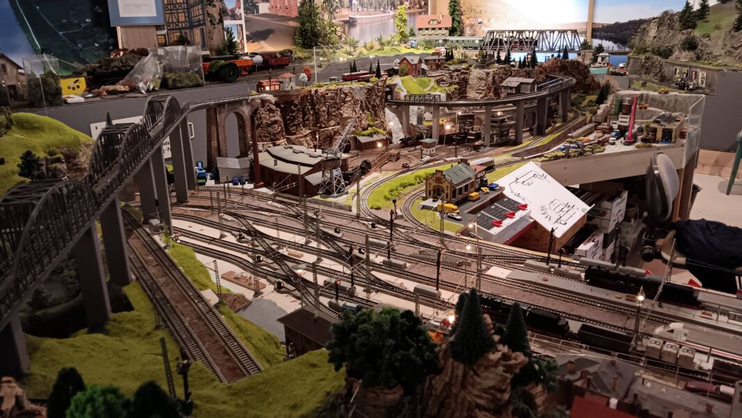 fahrnachmittag-in-der-ausstellung-modellbahn-main-spessart