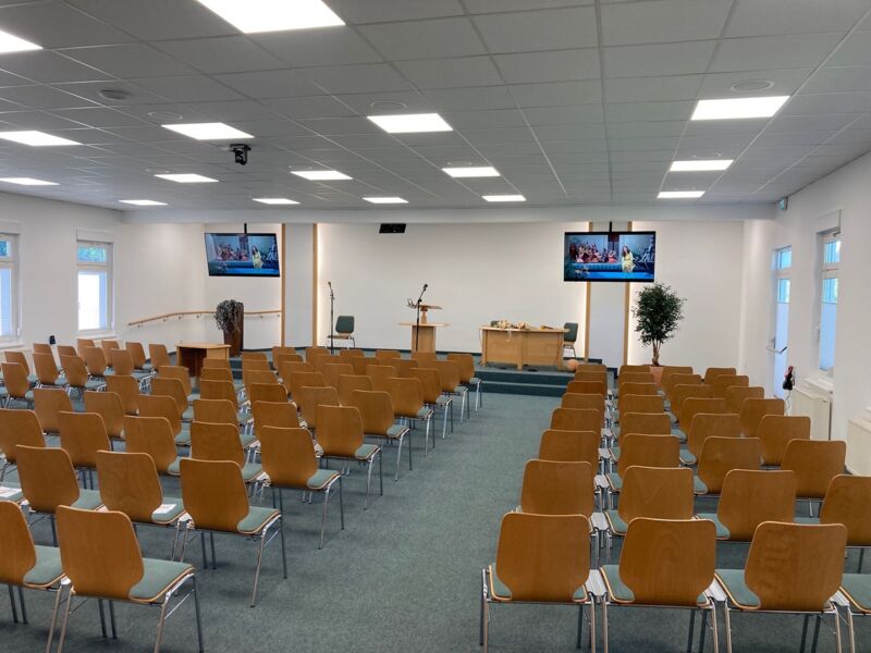 biblischer-vortrag-seien-wir-mutig-und-vertrauen-wir-auf-jehova