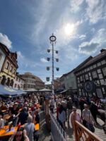 Maimarkt & verkaufsoffener Sonntag