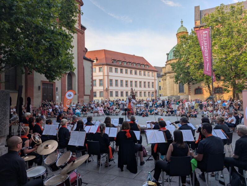 beschwingt-in-den-mai
