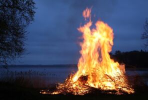 Ein Abend am Lagerfeuer