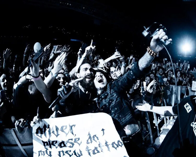 konzertfilm-bring-me-the-horizon-live-in-sao-paulo-omu